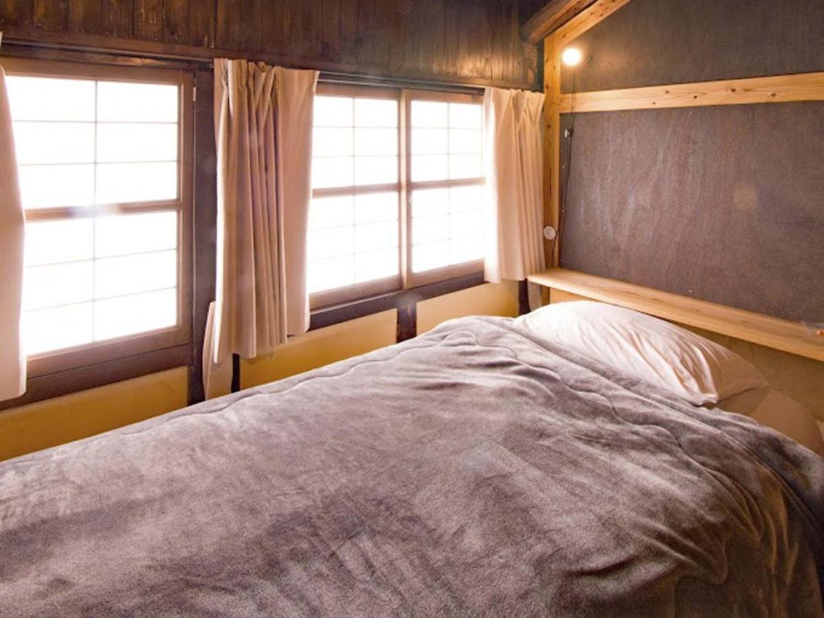 Hostel & Tatami Bar Uchikobare -内子晴れ- Exterior photo