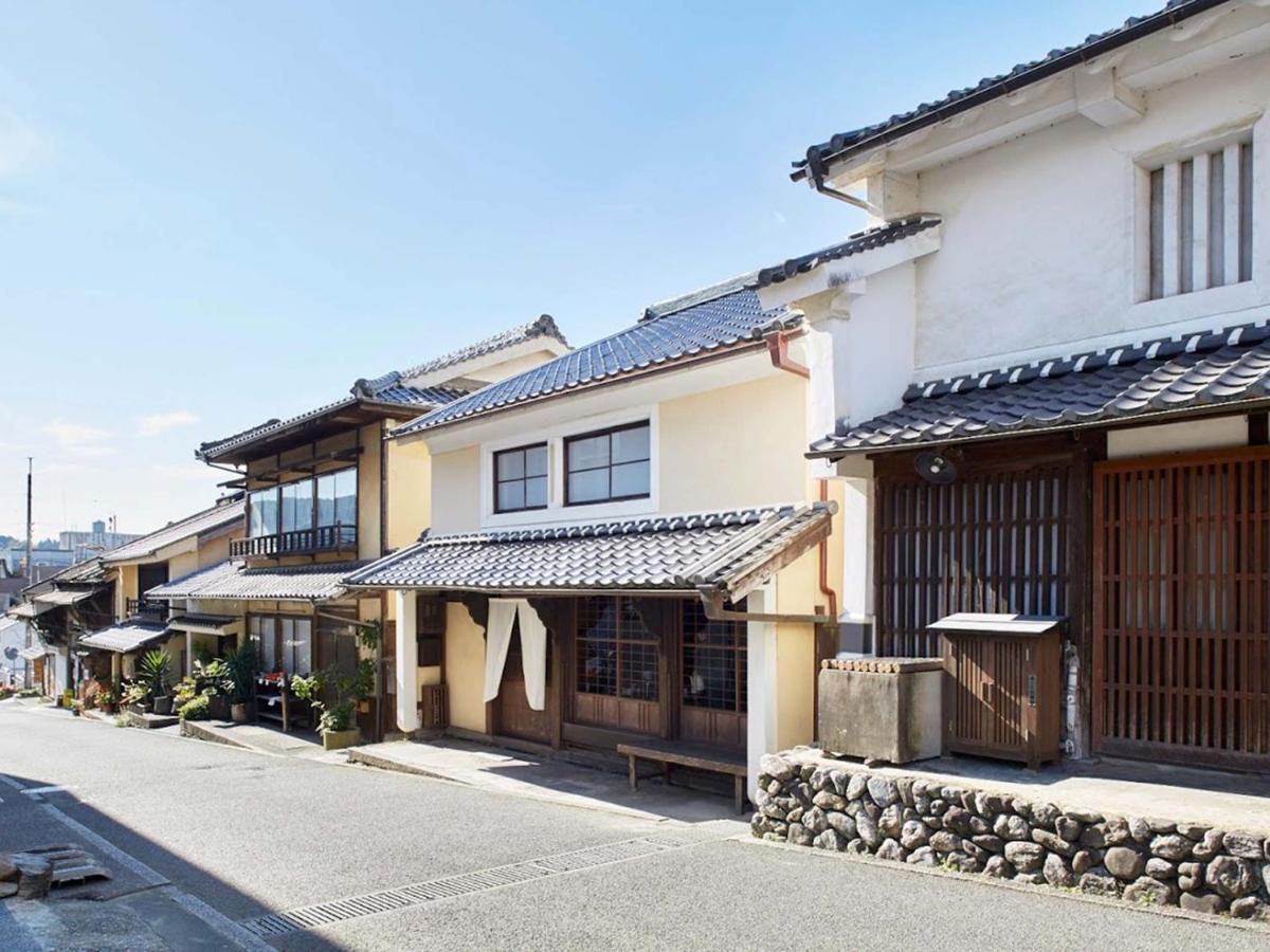 Hostel & Tatami Bar Uchikobare -内子晴れ- Exterior photo