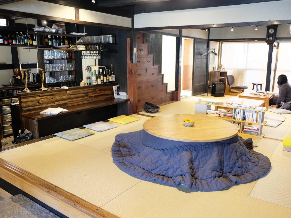 Hostel & Tatami Bar Uchikobare -内子晴れ- Exterior photo